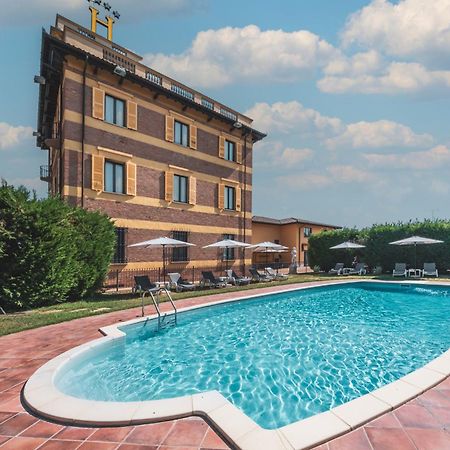 Hotel Villa Liberty Pontecurone Exterior photo
