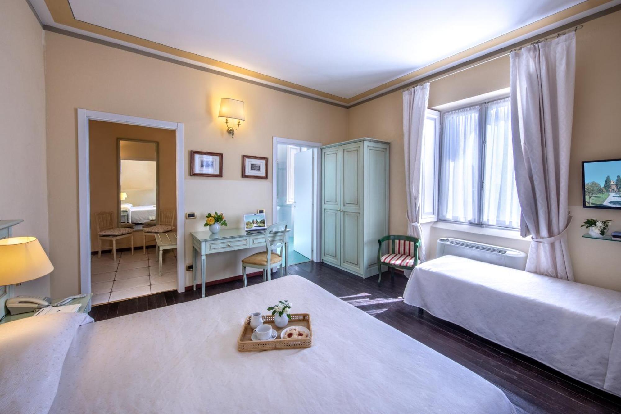 Hotel Villa Liberty Pontecurone Exterior photo