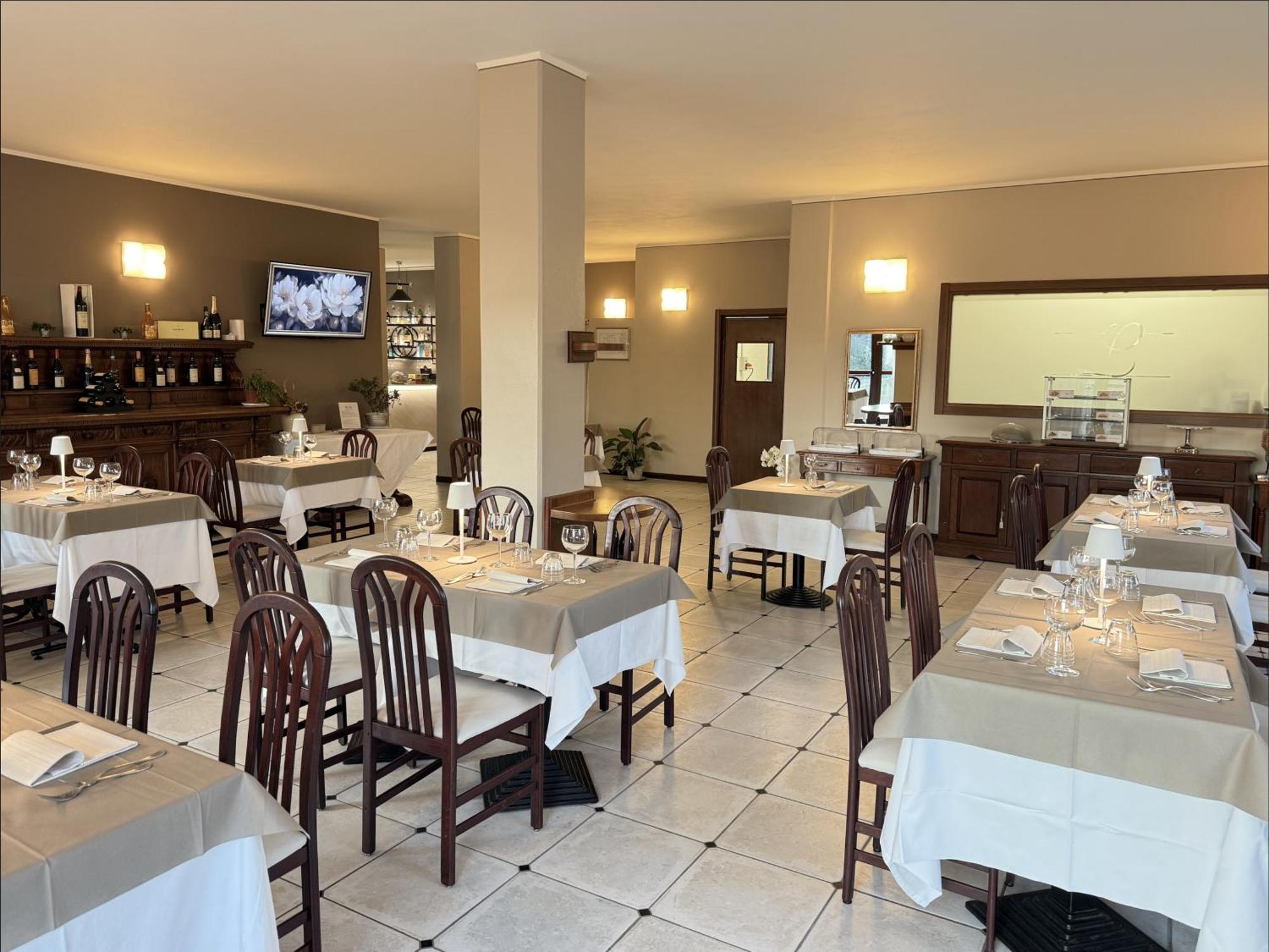 Hotel Villa Liberty Pontecurone Exterior photo